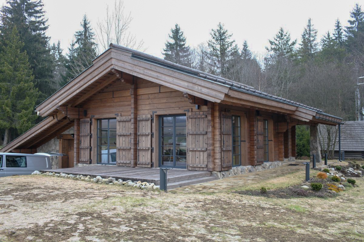 Alpská chata exteriér